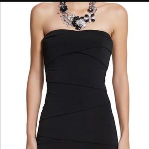 White House Black Market Instantly Slimming